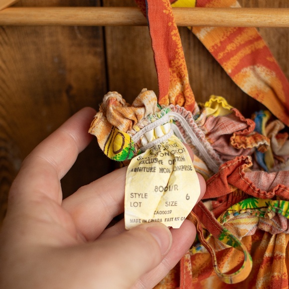 2/$20- VINTAGE Hawaiian top  / dress - Picture 4 of 4